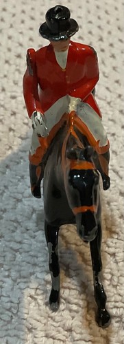 Figura de colección de caza de zorros de Gran Bretaña corriendo caballo negro cazador como está 2 - Imagen 3 de 5