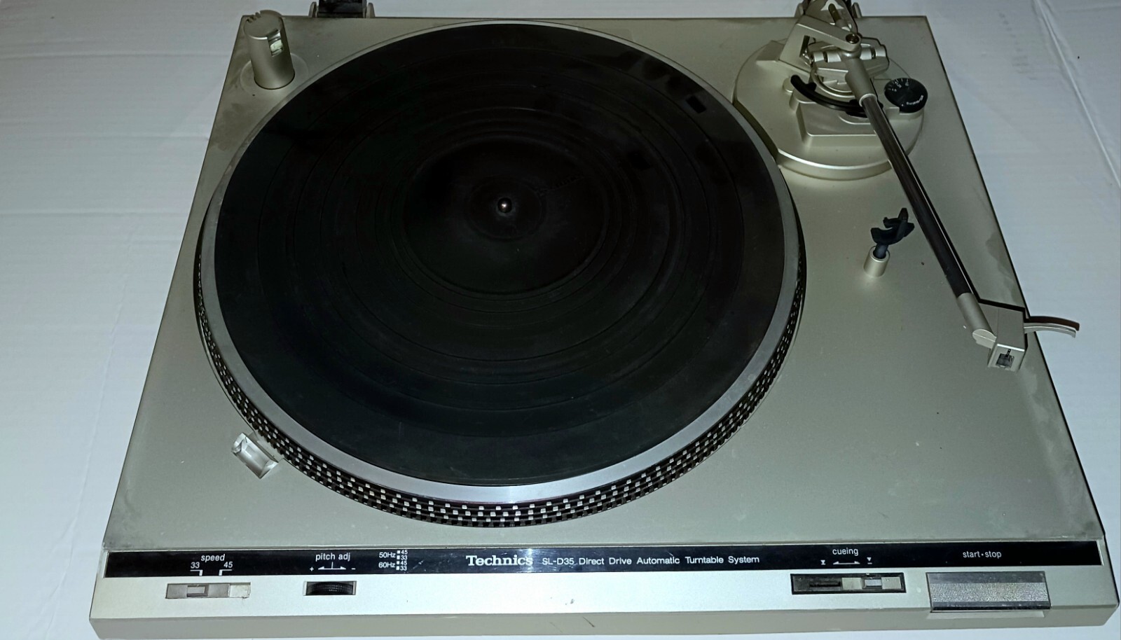 Technics SL-D35 Direct Drive Automatic Record Player Turntable Tested Working