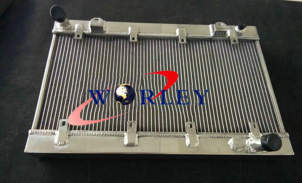 Radiador de aluminio 62 mm CORE para Ferrari 328 GTB / 328 GTS 3,2 L V8 M/T 1985-1989 Foto 4 de 4