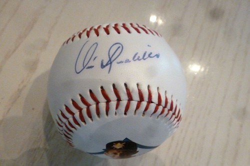 VIC DAVALILLO Signed Baseball -Guaranteed Authentic