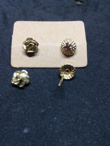 2 Pair Vintage Pierced Earrings - Picture 2 of 3