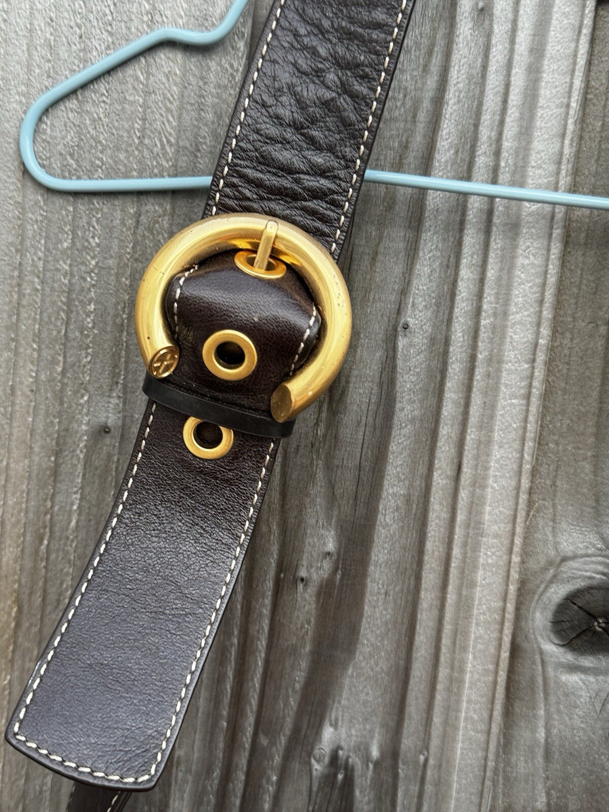 Picture 8 of 24