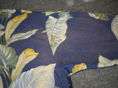 Tommy Bahama Vintage XL Mens 100% Rayon Hawaiian Shirt Sunbleached Fade - Picture 8 of 12