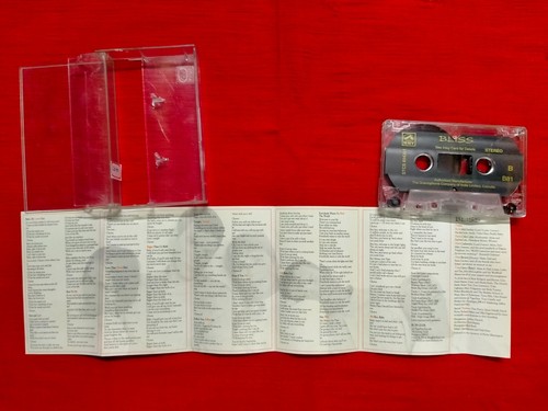 Bliss Baby He Loves You Run To Me RARE orig Cassette tape INDIA indian Hmv 1999 - Picture 3 of 4