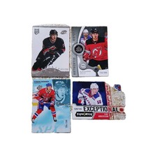 NHL Hockey Serial Numbered Card Lot X4 Alexander Holtz Rookie CARD . rookie card picture