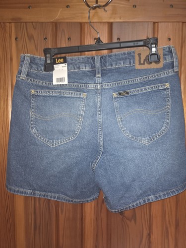 Lee Women's Legendary 5" Chino Short Expedition Size 8 Medium - Picture 5 of 7