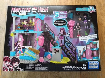 Monster High School Fang Out MEGA Blocks Play Set Draculaura NEW Retired 2015