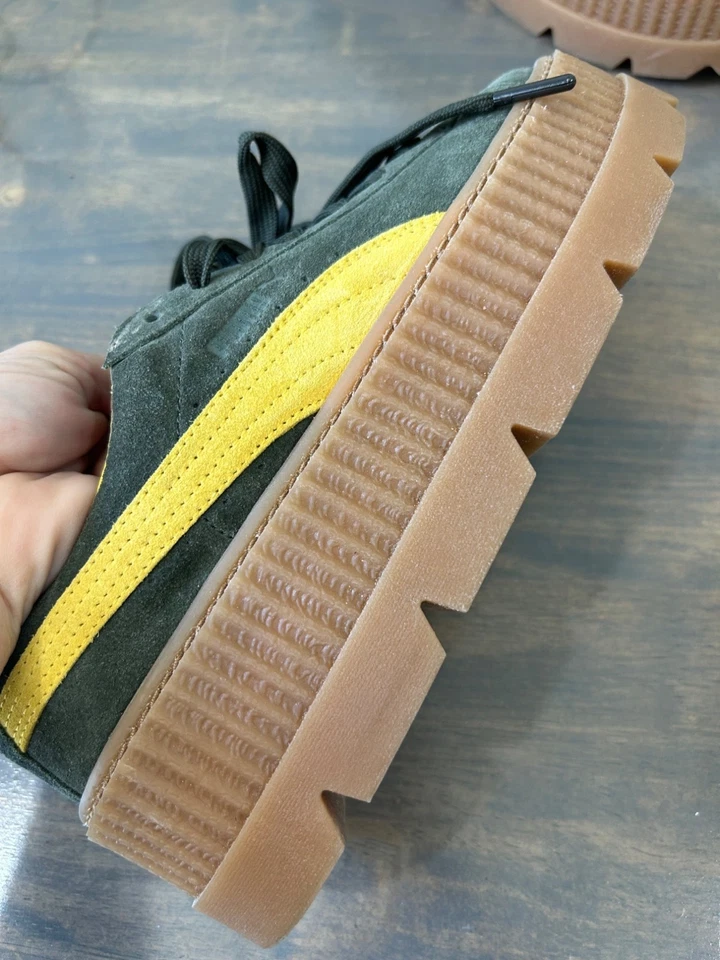 Sapatos femininos Fenty Puma by Rihanna verde amarelo camurça plataforma trepadeira 8.5 - Imagem 3 de 4