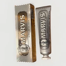MARVIS Smokers Whitening Italian Toothpaste FULL SIZE! 4.4oz New, Sealed