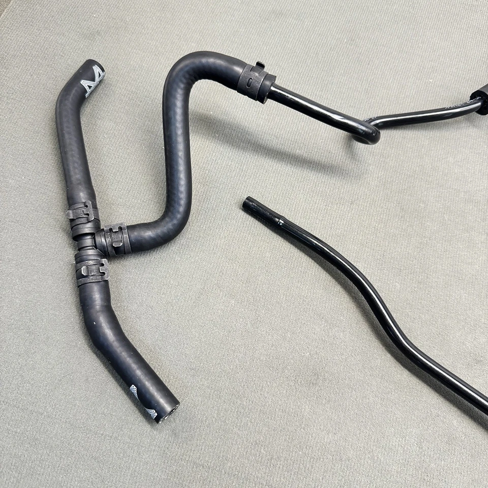 New 3W0121632C Radiator Ventilation Duct for Bentley Continental GT GTC - Image 2 of 4