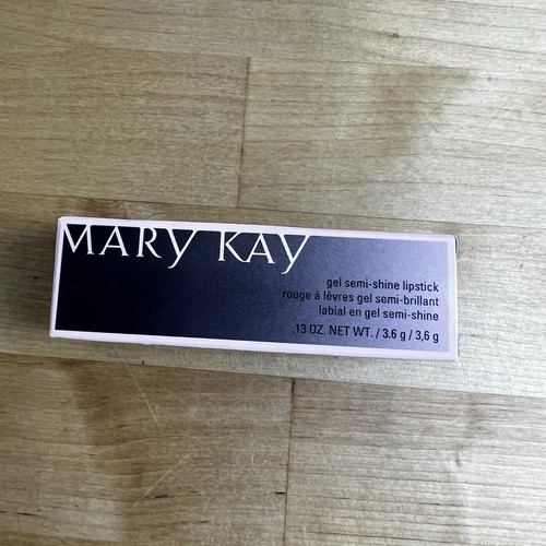 Mary Kay Gel Semi-Shine Lipstick Red Smolder Full Size 094614 0.13 oz NEW - Picture 3 of 4