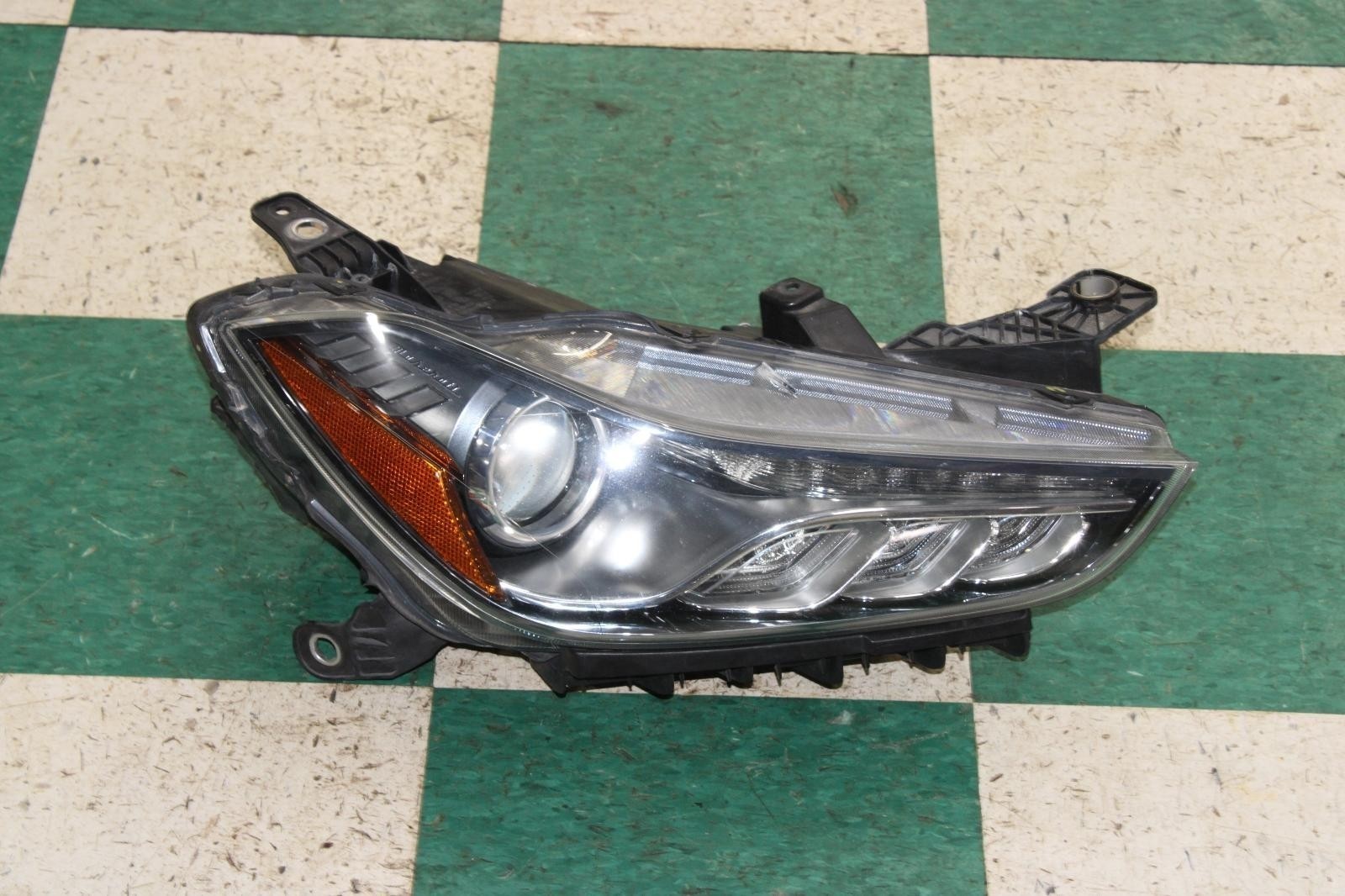 14-19 GHIBLI Right Passenger RH Side Headlamp Light Lens Unit OEM Factory OE WTY