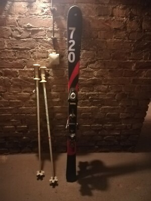 Ski Salomon 720