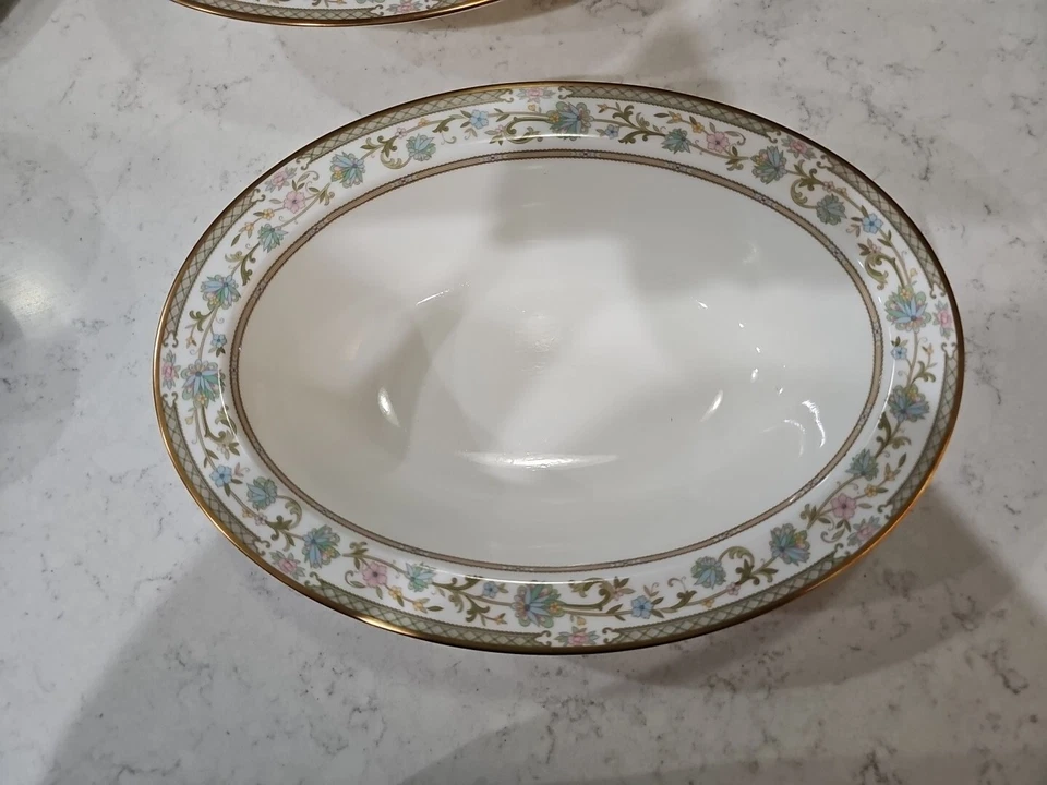 Noritake SAKURA OVAL Shaped Serving Dishes Bone China 9704 Excellent - Image 2 of 4