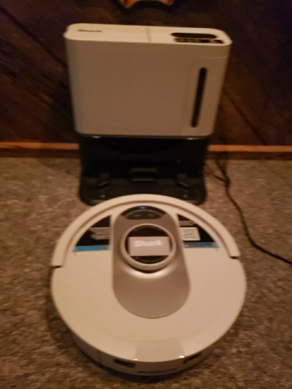 Shark AI Ultra Robot Vacuum - White (AV2511AE)