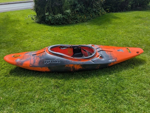 Pyranha Z One L kayak