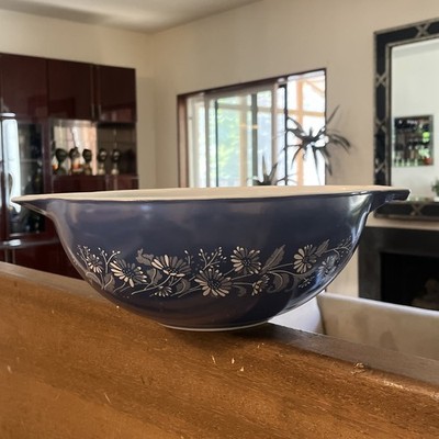 Pyrex Vintage Colonial Mist Cinderella #444 4Qt Some Scratches No Chips Rare