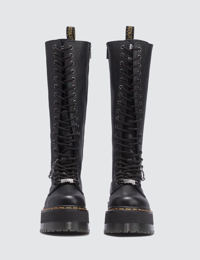 Dr Martens Dolls Kill 1B60 MAX 20 Eyelet Tall Platform Leather