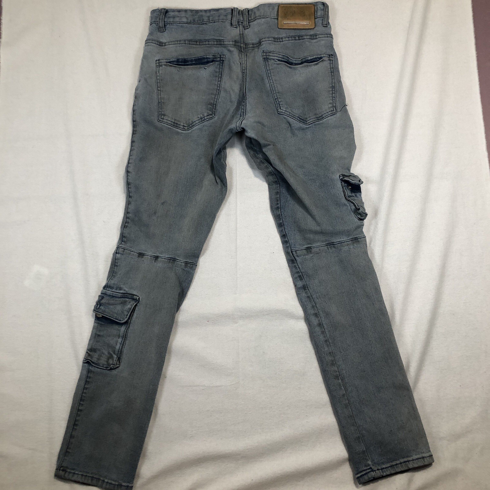 First Row Distressed Ripped Denim Patch Jeans Str… - image 3
