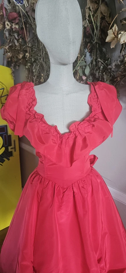 Vintage 1980s Red Contempo Casuals Prom Dress Mkd Sz 7 As Is - Image 3 of 4