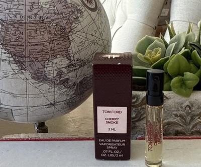 TOM FORD ~ 2mL (.07 fl oz) ~ Cherry Smoke ~ EDP Spray Sample Perfume Cologne Z4