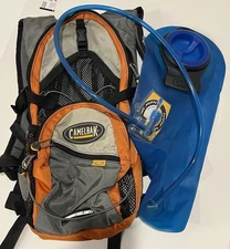 Camelback M.U.L.E. Hydration System Backpack NEW Bladder! Cycling Hiking Orange