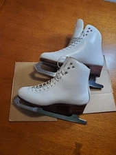 Klingbeil Figure Custom Skating Boots With Astra Eclipse Blades USA NY Leather