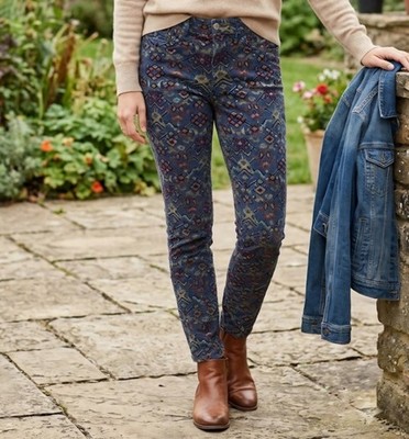Pilcro and The Letterpress Corduroy Paisley Tribal Skinny Ankle Jeans Size 29