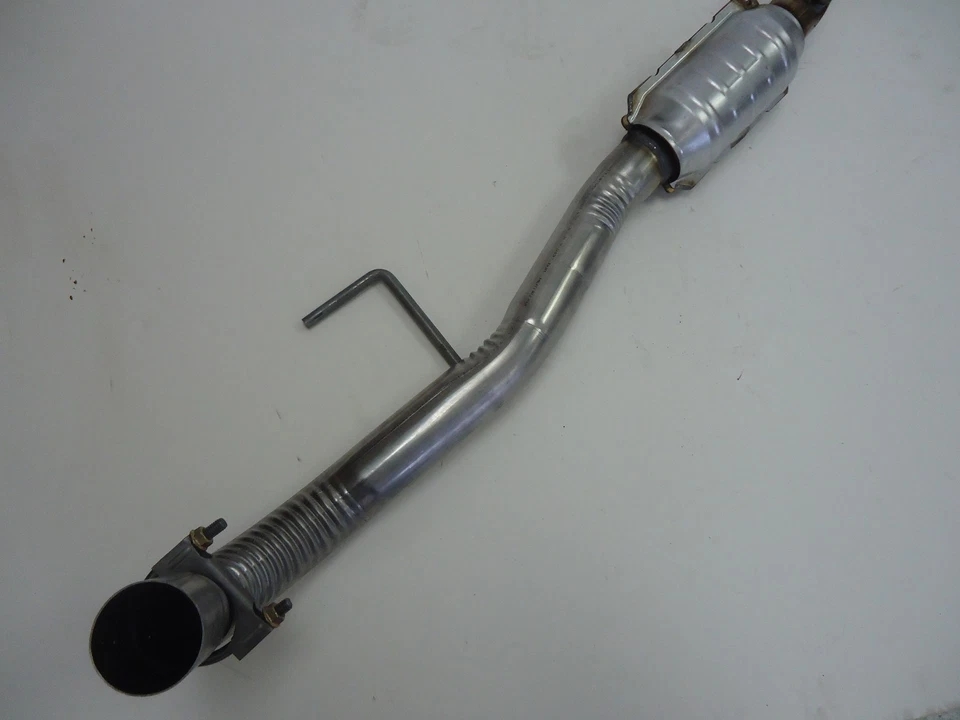 2002 2003 2005 2006 Chevrolet Silverado 1500 Hd 6.0L V8 Left Catalytic Converter - Изображение 2 из 4