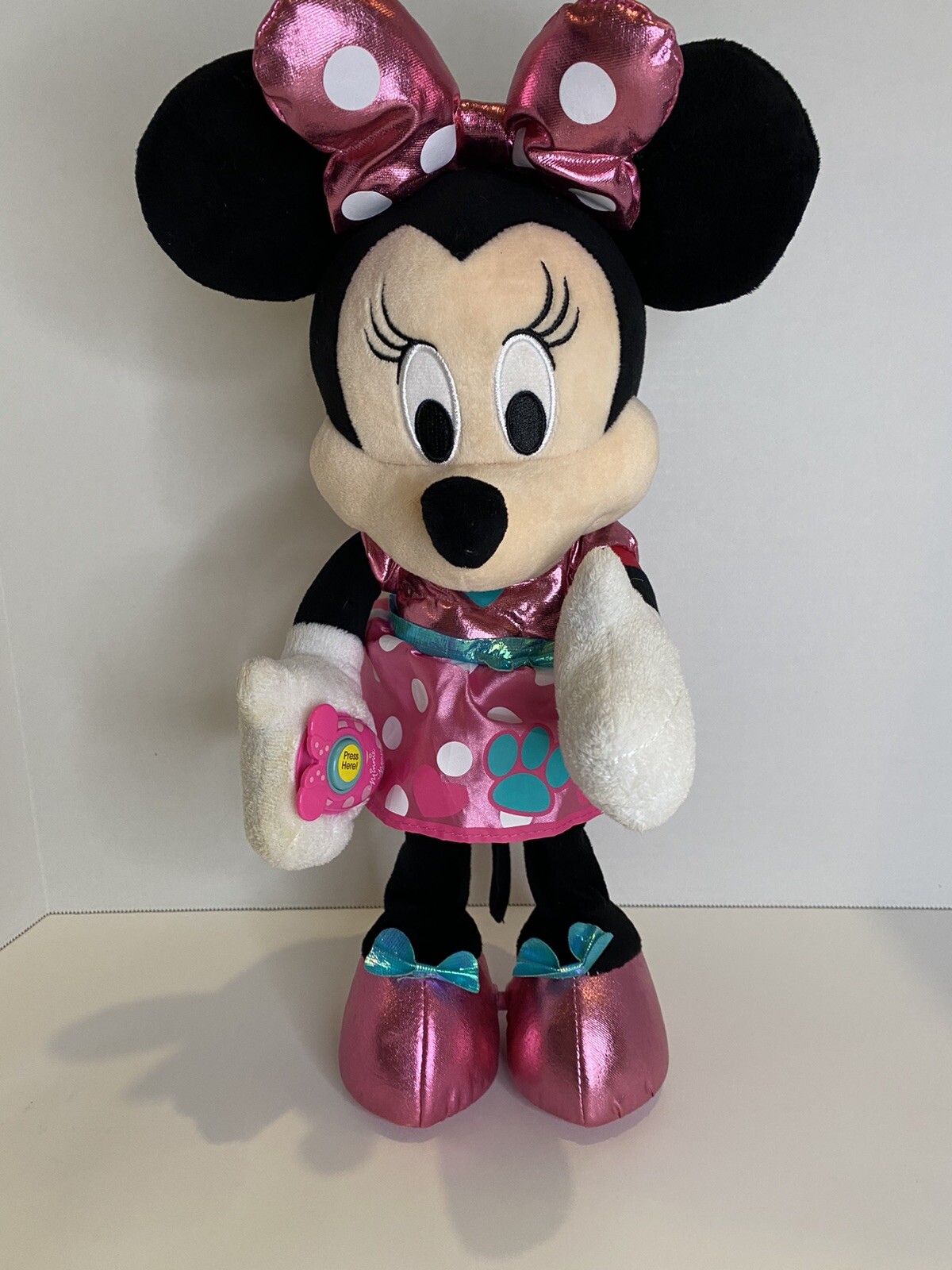 interactive minnie mouse