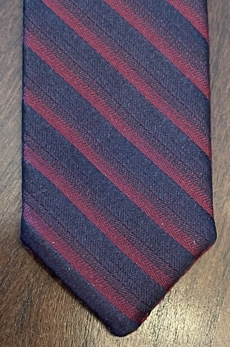 Express Reversible Burgundy Black 100% Silk Men’s Neck Tie Made In China - 第 8/11 張圖片