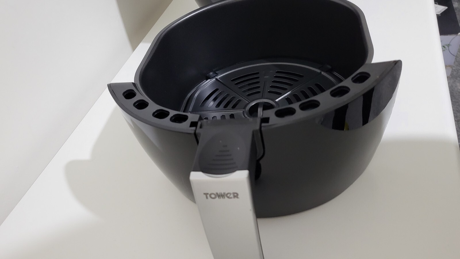 Tower Manual Air Fryer T17061 4L Kitchen Cooking Electric Healthy Chips