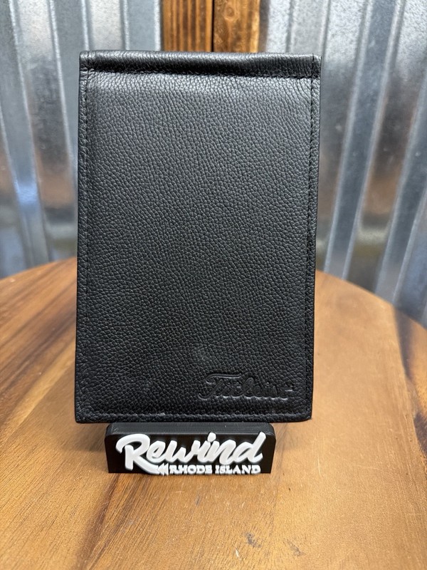 Titleist Golf Scorecard Holder Black Pebbled Leather Magnetic Closure