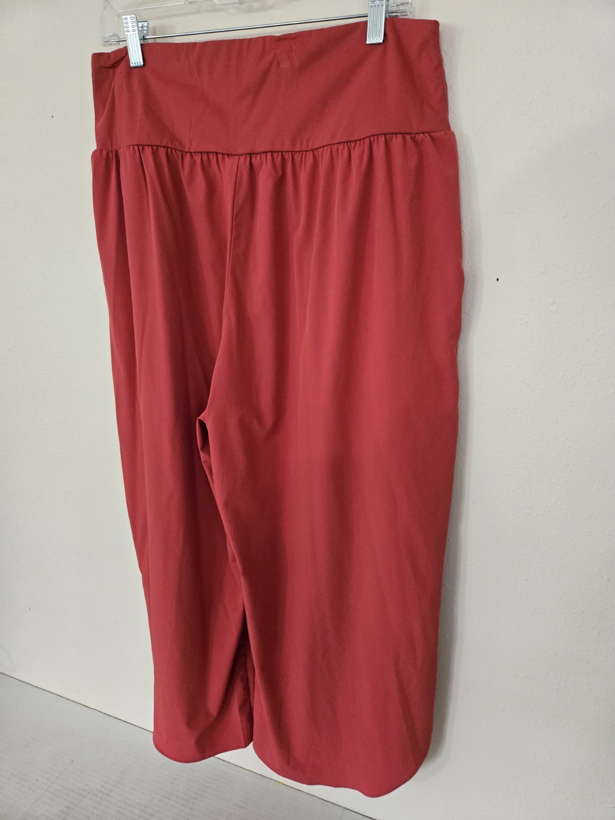 Halara Breezeful High Waisted Split Quick Dry Res… - image 3