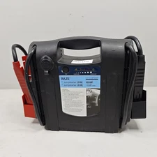 Raze Jumpstarter JS100 - For Parts/Repair, Scratches, No Packaging