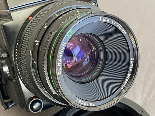 Zenza Bronica ETRSi, 3 lentes, respaldos de película de 2x120 mm - Imagen 3 de 10