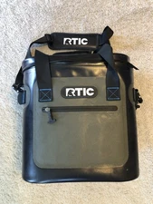 RTIC DISTRESS Ultra-Tough Can Soft Cooler Waterproof Insulated Cooler READ