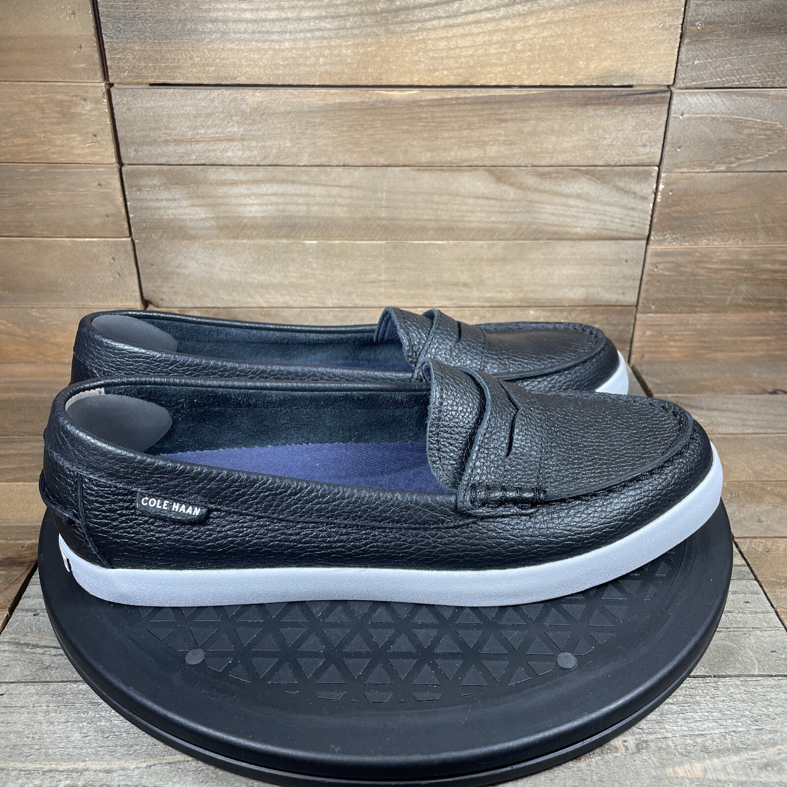 Cole Haan Nantucket Women's 9 B Penny 