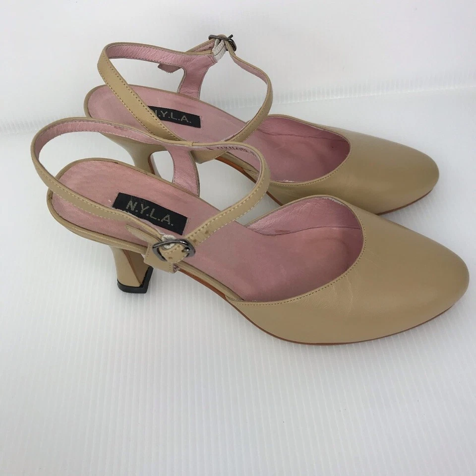 Zapatos de cuero tostado N.y.l.a talla 7B Foto 2 de 4