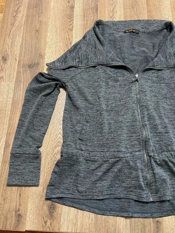 Sudadera Energy Zone, Para Mujer Talla Grande, Verde Negro, Cremallera Completa Foto 3 de 4