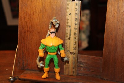 1995 Marvel Doc Oc Doctor Octopus Action Figure 