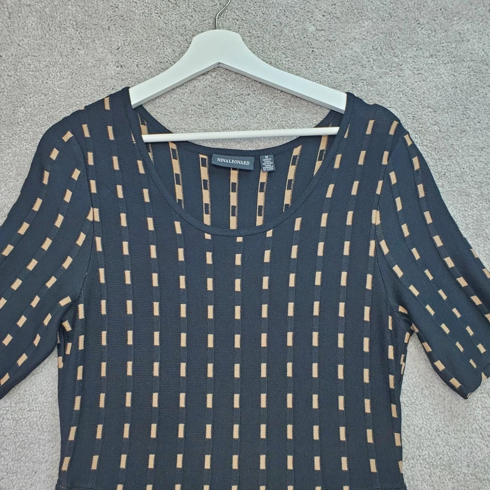 Vestido Suéter Para Mujer Nina Leonard Mediano Marrón Negro Rayas Minimalista Cóctel Foto 3 de 4