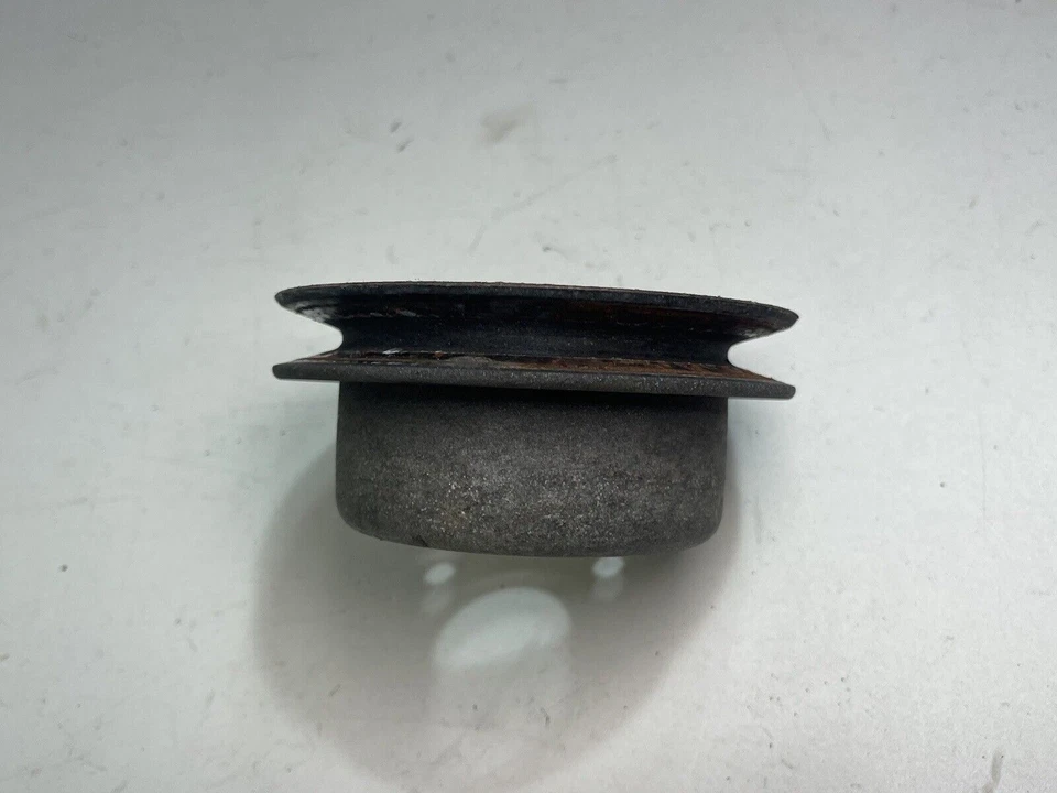 1982-1983 DATSUN 280ZX Fairlady 2,8 L bomba de agua polea OEM Foto 4 de 4