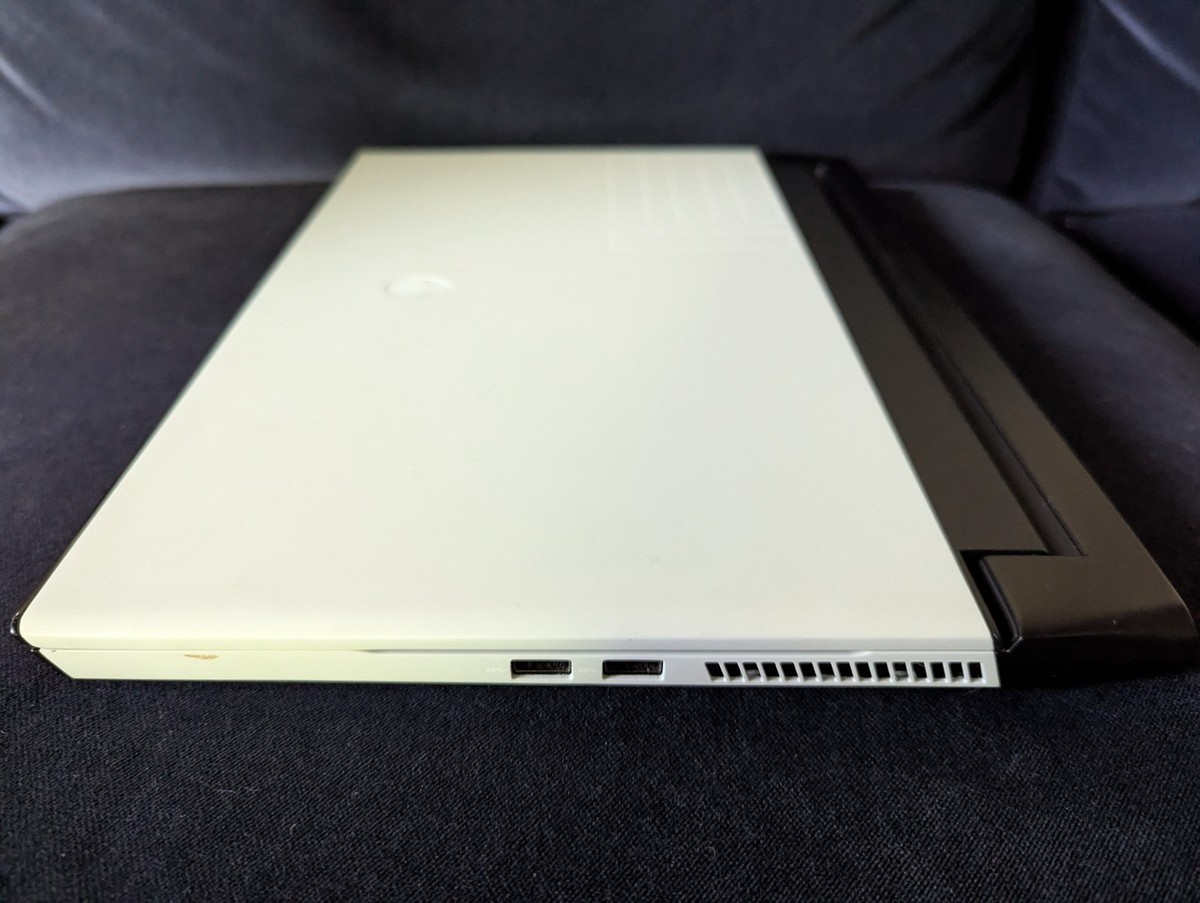 Alienware m15 R2 Gaming Laptop | i7-9750H | RTX 2070 Max-Q 8GB