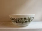 Vintage Pyrex 4qt Spring Blossom Crazy Daisy Mixing Bowl 404 White Green Flowers