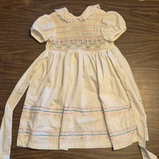 Polly Flinders Girls Size 4 White Smocked Dress Puff Short Sleeve Emb Lace