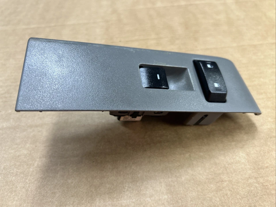 08-17 Ford E150 E250 E350 Econoline Van Pasajero Interruptores de alimentación laterales con bisel Foto 2 de 4