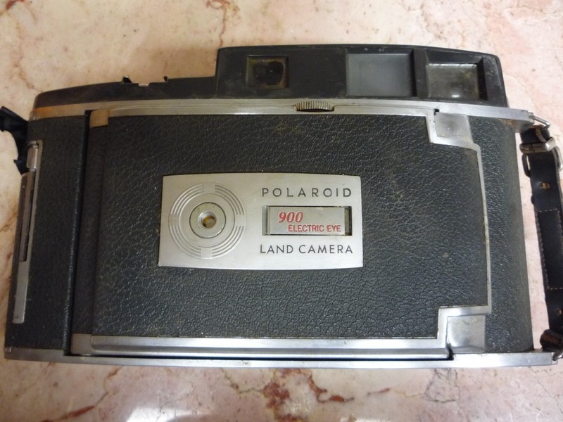 Polaroid 900 Electric Eye Land Camera Vintage  untested