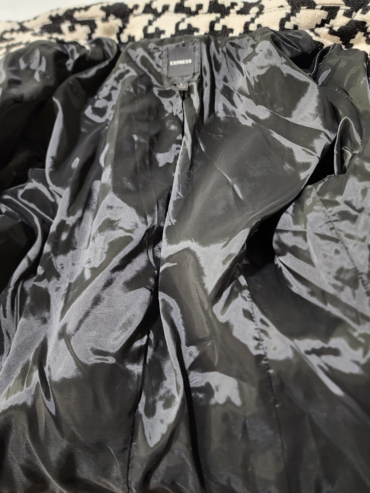 Express Women’s Houndstooth Jacket Size Large Bla… - image 5