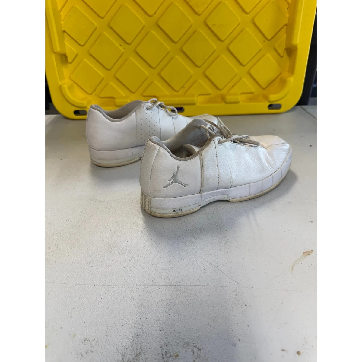Vintage Nike Air Jordan Team Elite II Low White Athletic Shoe Men\'s Size 9.5 Jordan Team Elite II for Sale | Authenticity Guaranteed | eBay main image 2